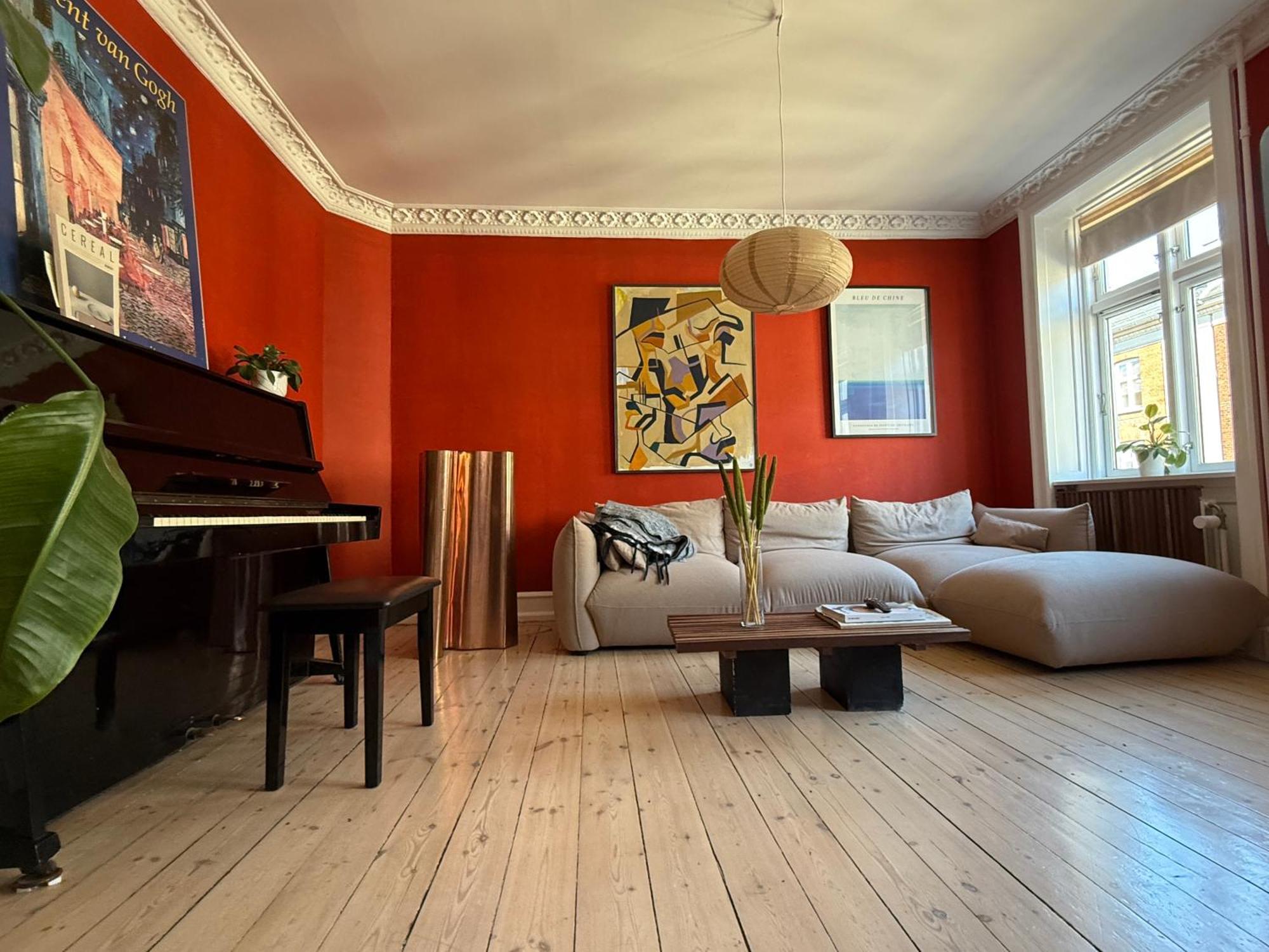 Indre Taet Ved Hovedbanegarden. * Kopenhagen